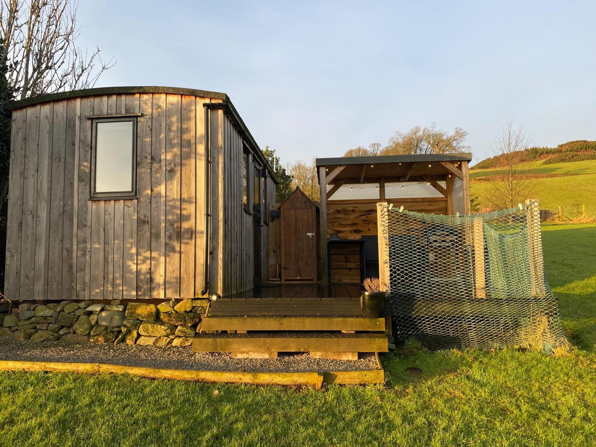 Сasa de vacaciones Stunning Shepherds Hut Rural Bliss Dumfries